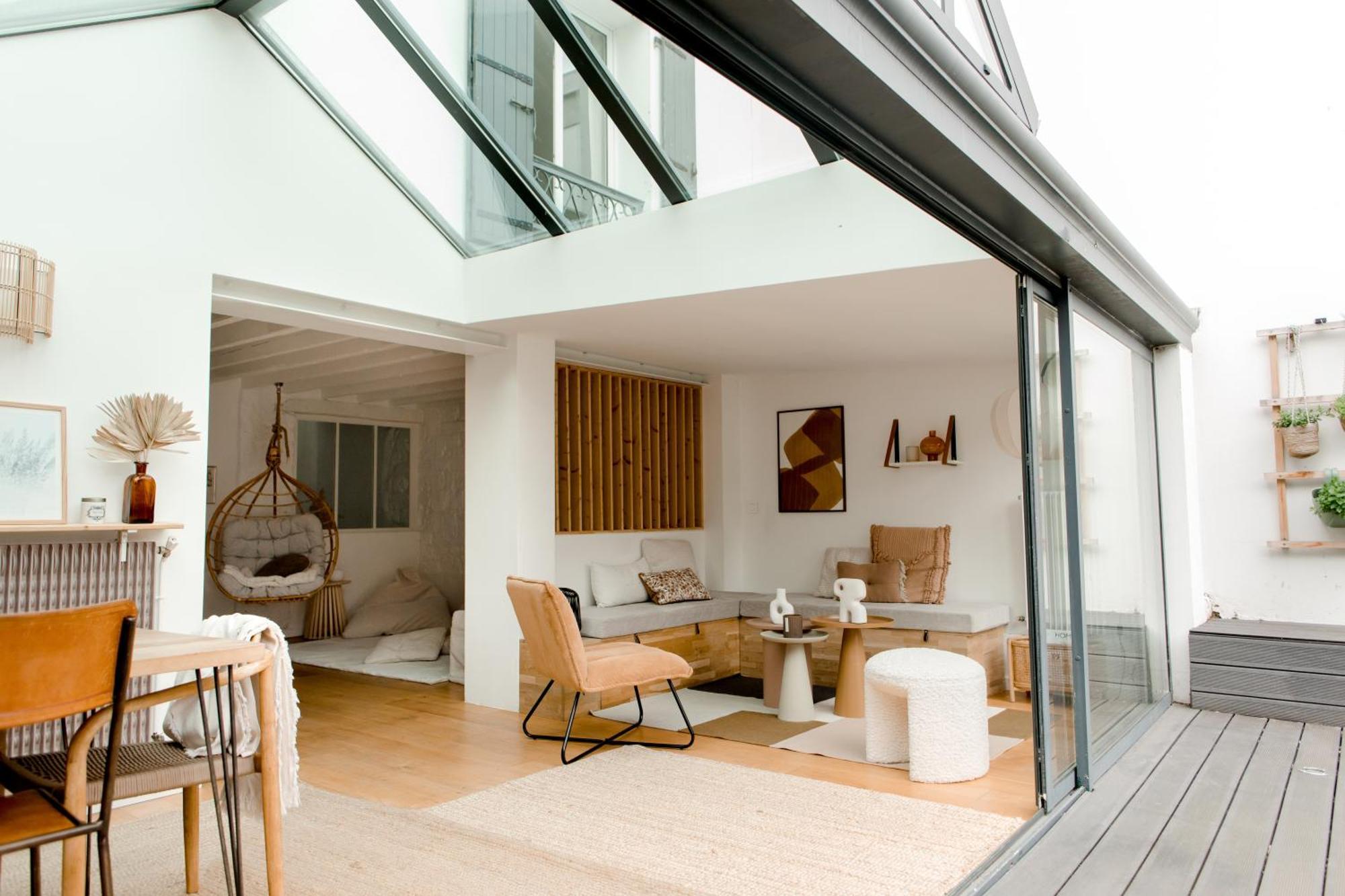 Chambres dans maison familiale avec jardin et studio au sein du Triangle d'Or de Rueil Malmaison, aux portes de Paris et la Défense Extérieur photo
